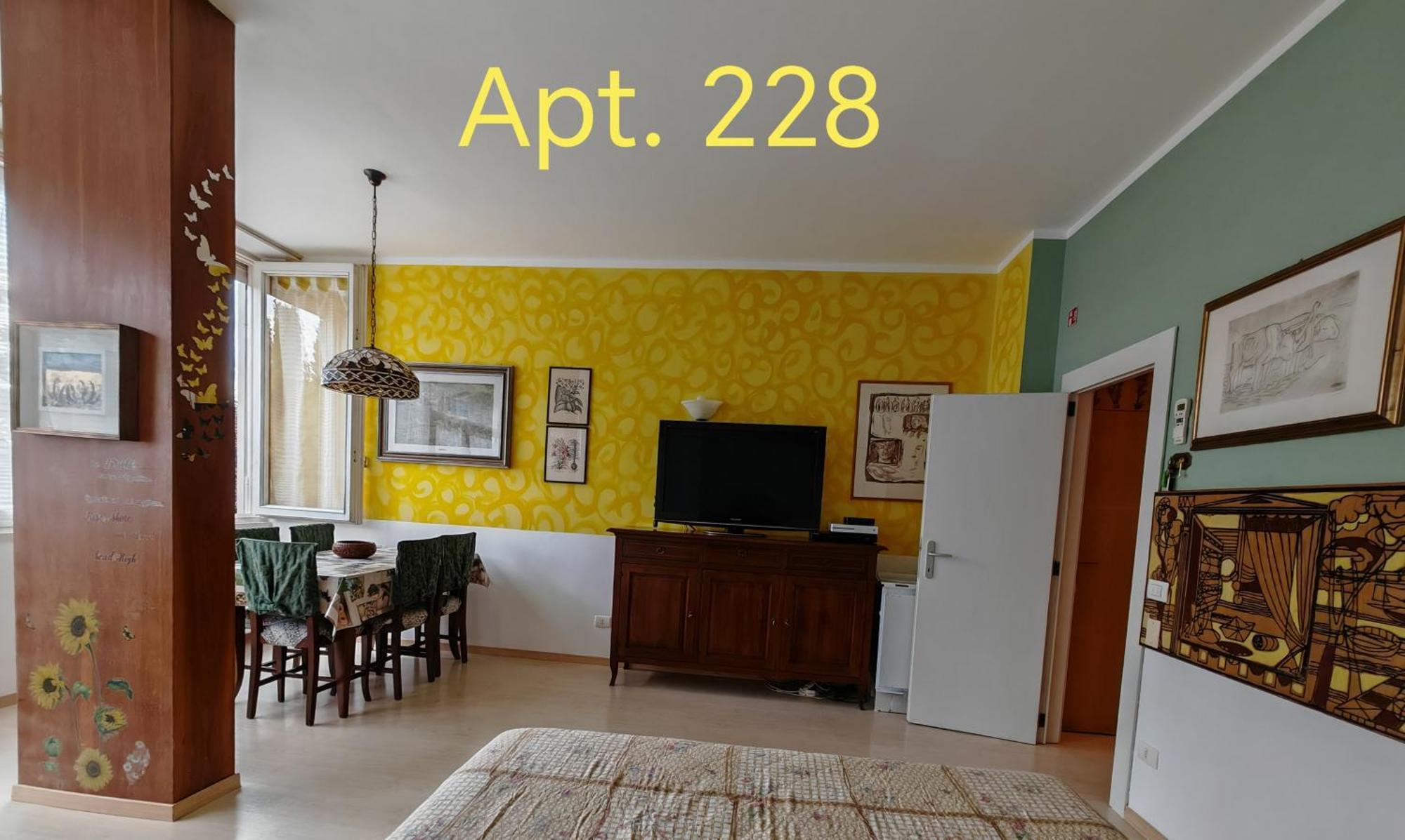 Garda Apartments In Euroresidence Ngoại thất bức ảnh