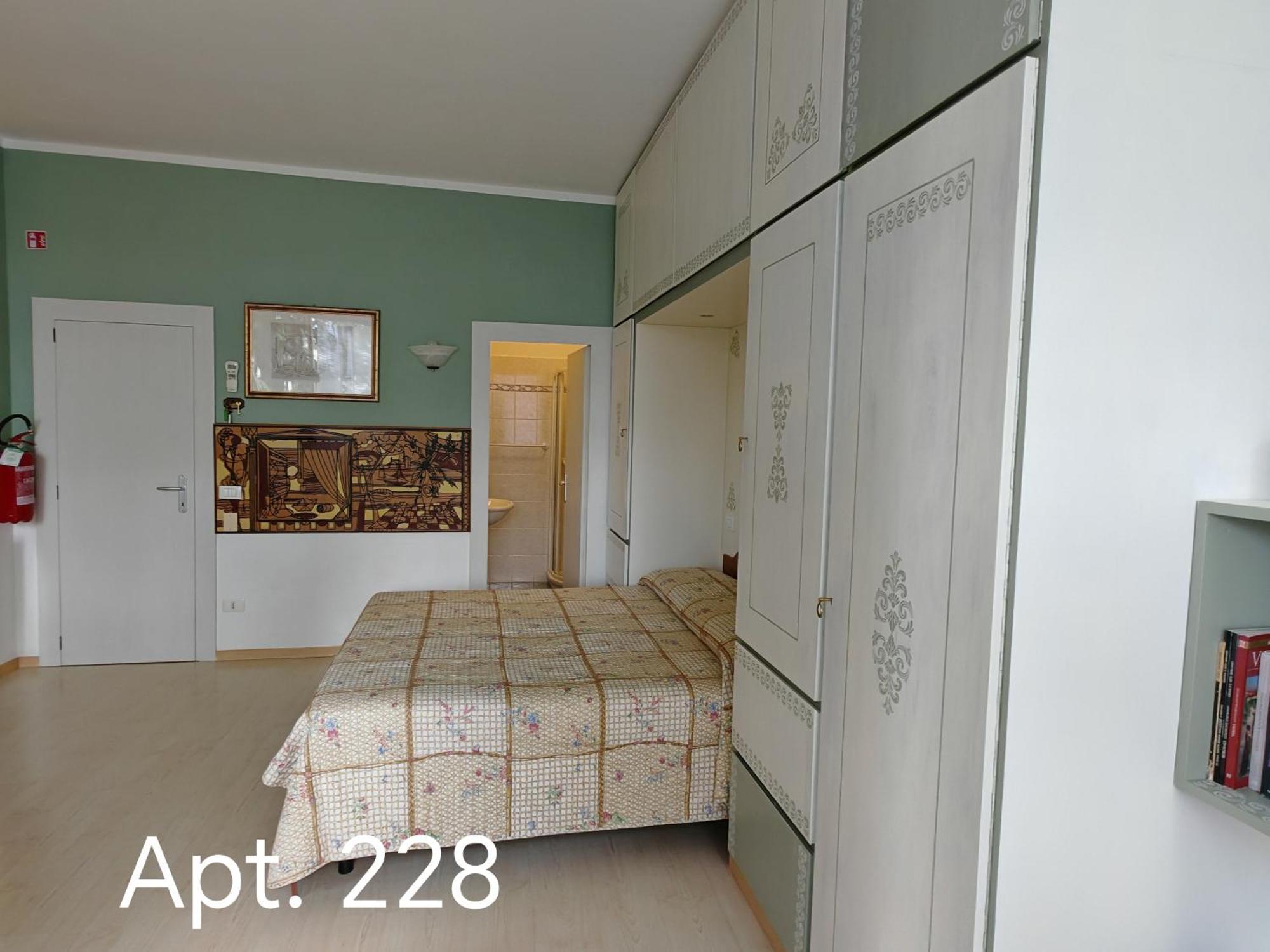 Garda Apartments In Euroresidence Ngoại thất bức ảnh